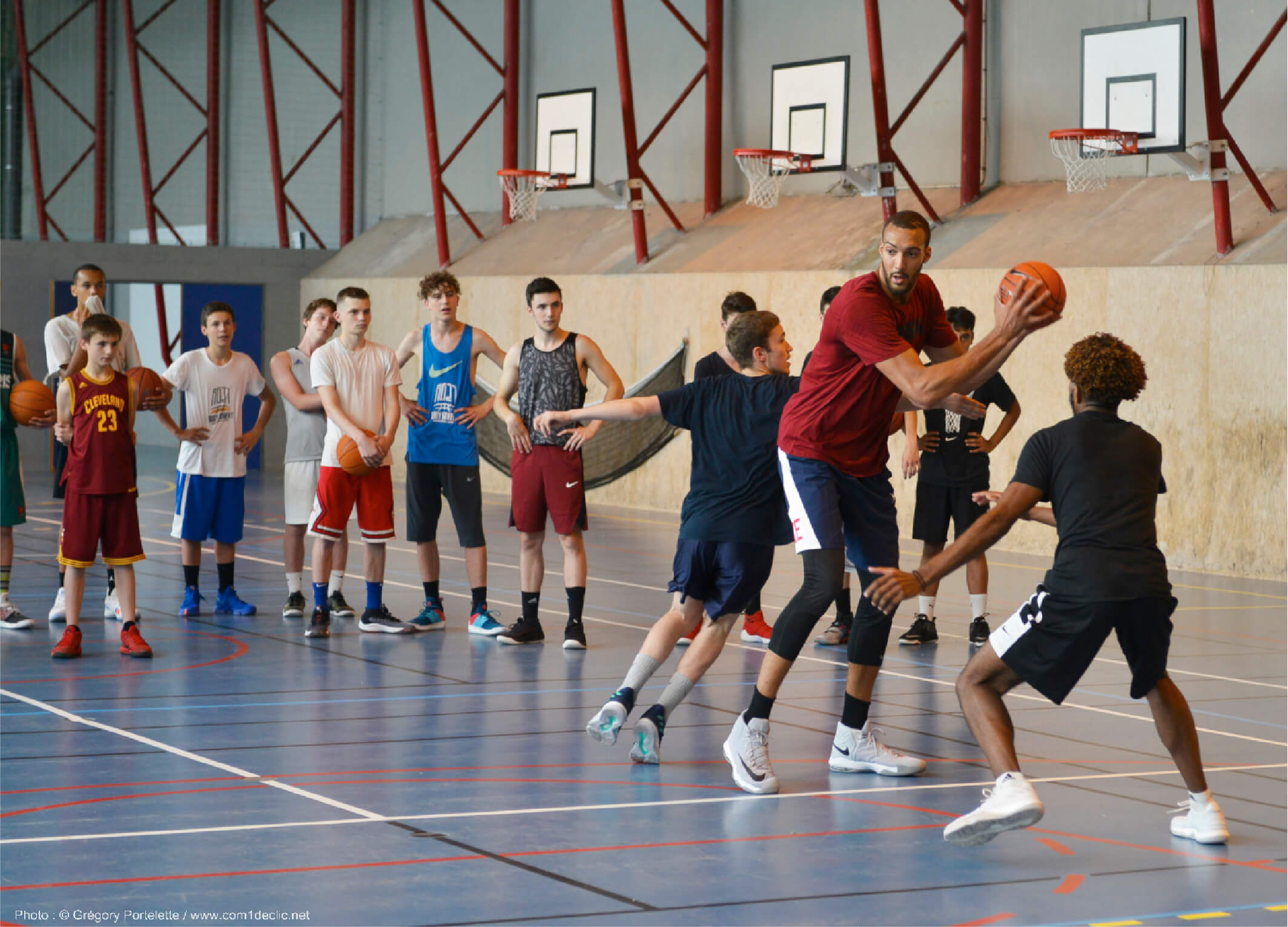 RudyGobertCamp-PhotoStagiaires-EntrainementAvecRudy2